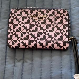 Kate Spade purple & black geo wristlet